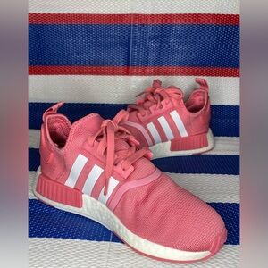 ✨🎉 HP- Adidas Boost NMD_R1 Hazy Rose Love Barbie Pink Women’s Size 8.5 Sneakers